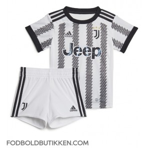Juventus Hjemmebanetrøje Børn 2022-23 Kortærmet (+ Korte bukser)